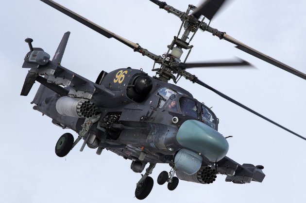 «Уламки розкидало на 200 метрів»: у Псковській області вибухнули два гелікоптери Ка-52 (оновлено)