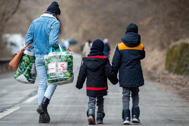 Єврокомісія продовжить тимчасовий захист для українських біженців на рік