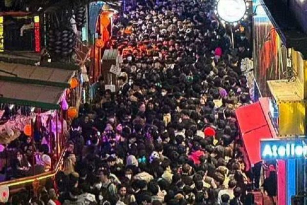 У тисняві під час святкування Гелловіну в Сеулі загинула 151 людина (відео)