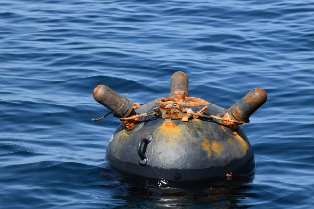 Росіяни запускають у Чорне море захоплені у Криму українські міни — ВМС