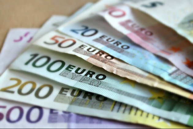 Євросоюз готує швидке рішення щодо кредиту Україні із заморожених активів рф — Bloomberg