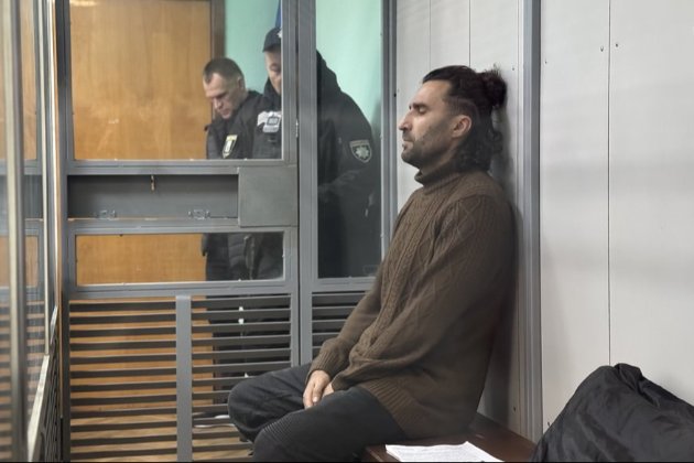 Водія, який побив велосипедиста в Києві, узяли під варту