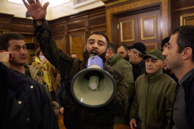 Влада Вірменії затримала шістьох демонстрантів — їх підозрюють у закликах до захоплення влади