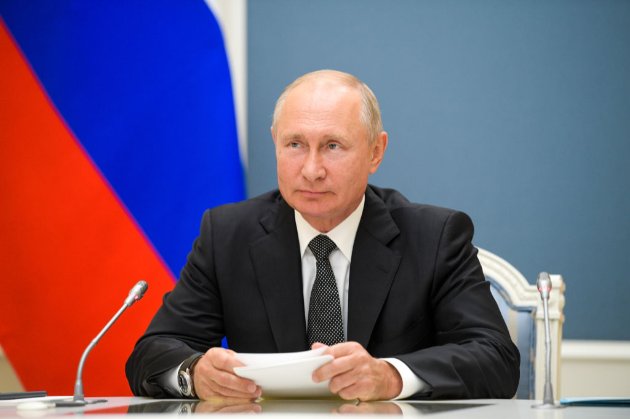 У ЄС розкритикували указ Путіна, який полегшує визнання «документів» угруповань в ОРДЛО