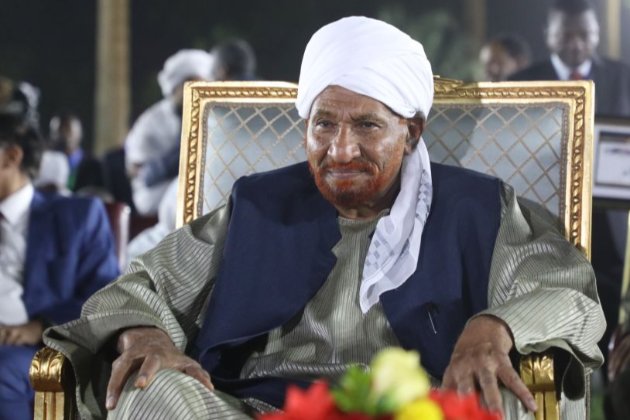 Коронавірус серед політиків. Колишній прем'єр-міністр Судана Садік аль-Махді помер від COVID-19