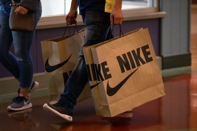 Nike реєструє свої товарні знаки для віртуального одягу та взуття 