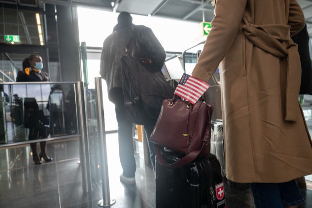 В США открыли границы для привитых путешественников после 20 месяцев запрета