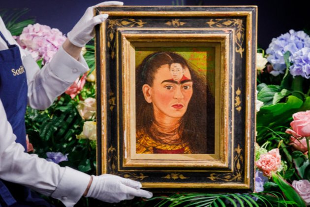 Автопортрет мексиканской художницы Фриды Кало был продан за $35 млн