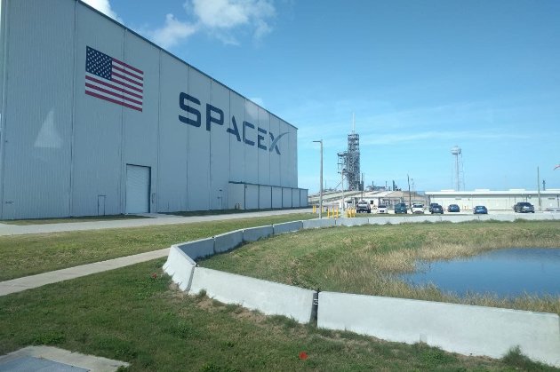 NASA і SpaceX вже втретє перенесли запуск місії на МКС. В чому причина цього разу