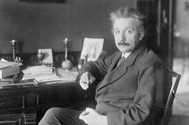 Рукопис Альберта Ейнштейна про теорію відносності продали на аукціоні за рекордну суму