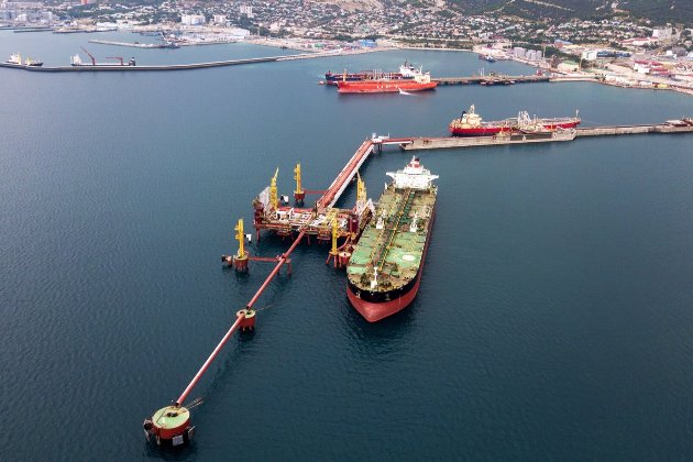 Морський безпілотник атакував нафтогавань у Новоросійську — ЗМІ