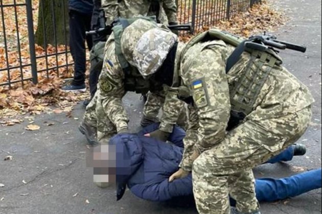 В Одесі затримали агента ФСБ, який знімав на камеру позиції українських військ 