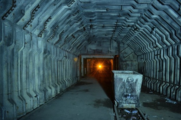 На Дніпропетровщині з-під землі евакуювали 3000 шахтарів