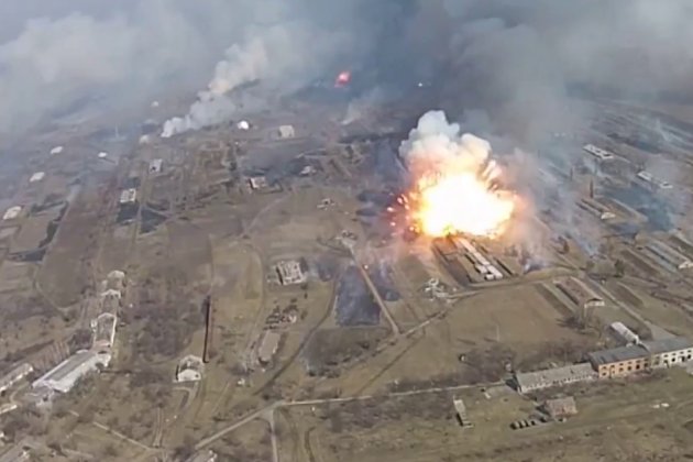 ЗСУ знищили склади з боєкомплектом російських окупантів на Бахмутському напрямку (відео)