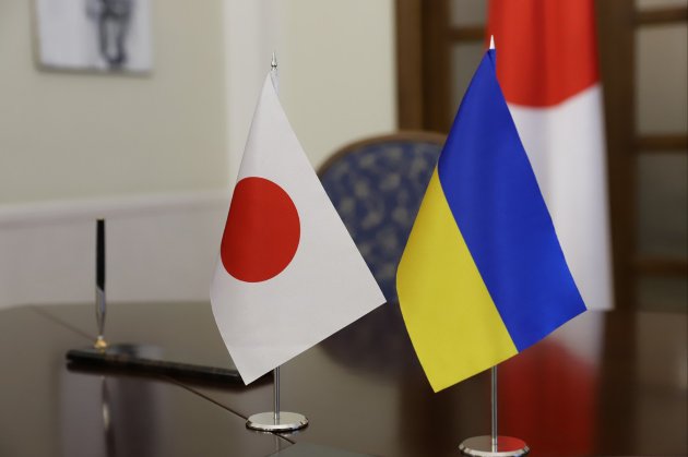 Японія передасть Україні генератори та лампи на сонячних батареях на $2,5 млн