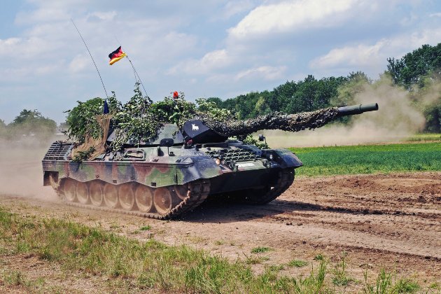 Танки Leopard і безпілотники. Німеччина надала новий пакет військової допомоги
