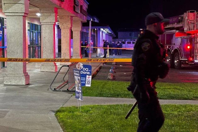 У Каліфорнії невідомий влаштував стрілянину на дитячому святі в кафе — чотири людини загинули