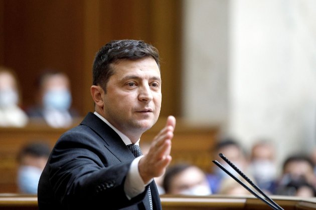 Рада провалила законопроєкт Зеленського про «інвестиційних нянь»