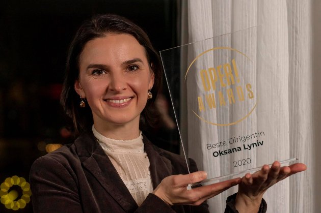 Німеччина вручила українці Оксані Линів нагороду «Найкращий диригент 2020 року»