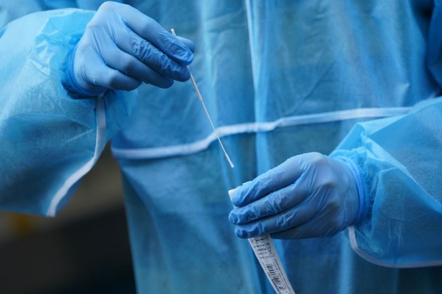 Очільник МОЗ заявив, що в Україні 80% тестів на коронавірус роблять безкоштовно 