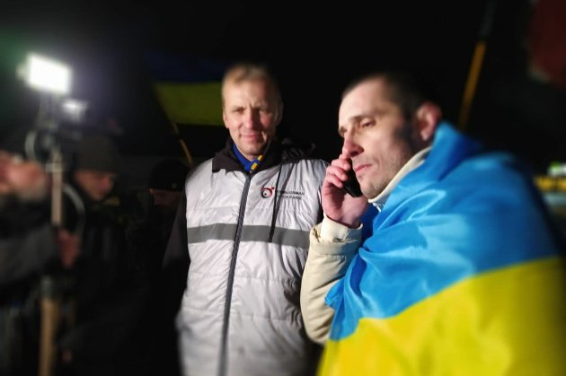 Політв'язень Шумков повернувся до України 