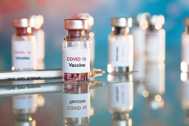 США накажуть приватникам боротися з COVID-19. Для цього Байден використає військові повноваження 