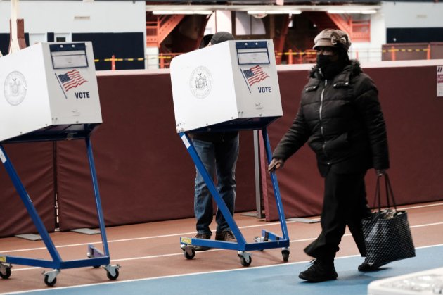 Нью-Йорк може надати право голосу негромадянам на місцевих виборах. Що про це відомо?