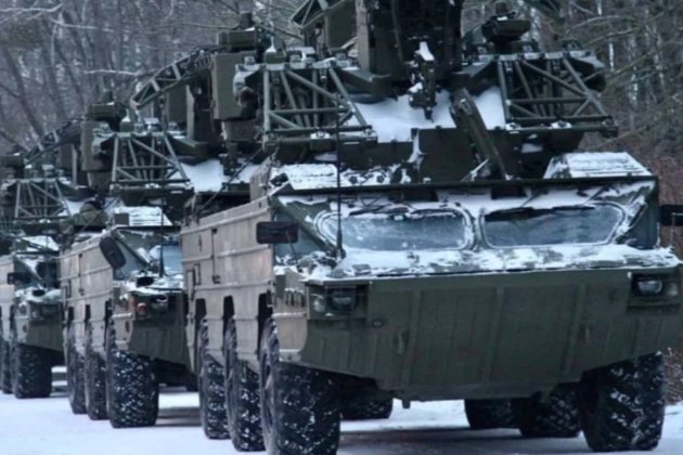 У білорусі російську військову техніку перекидають ближче до кордону з Україною — «Беларускі Гаюн»