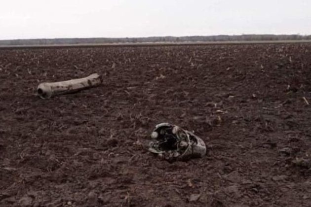 У білорусі повідомляють про падіння ракети «С-300» (фото)