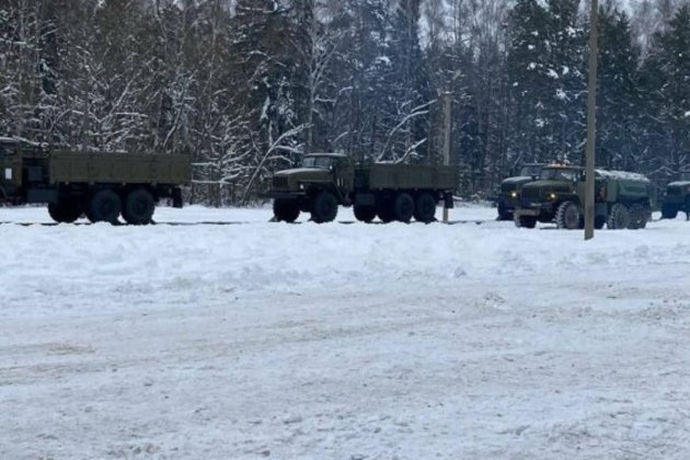 Розслідувачі з'ясували, куди подівся ешелон танків рф, який перекинули ближче до кордону з Україною