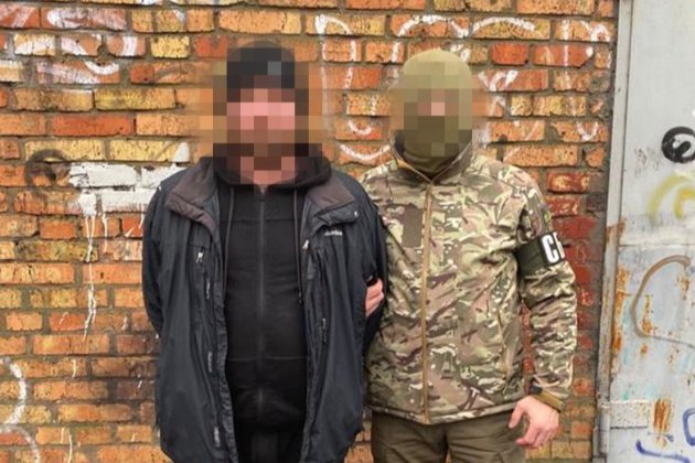 СБУ затримала у Чорнобаївці колаборанта, який під час окупації допомагав ворогу