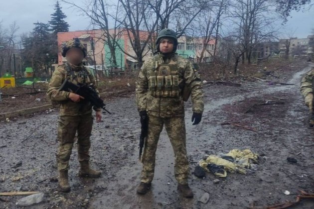 Начальник розвідки Буданов відвідав українські позиції в Бахмуті (фото)