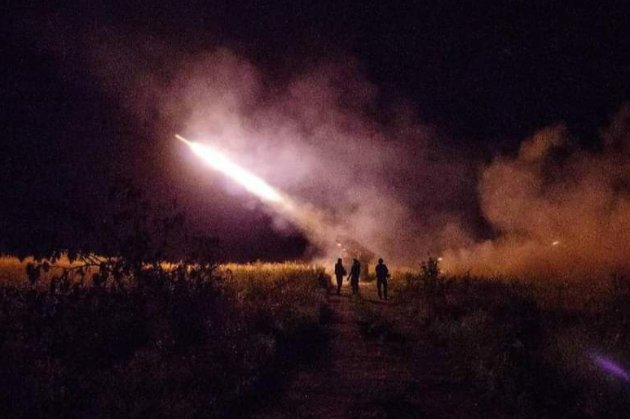 Росіяни чекають покращення погоди біля Авдіївки, щоб знову штурмувати технікою