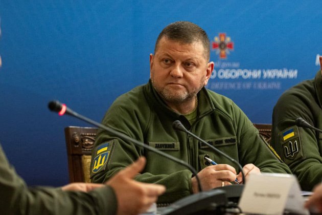 Залужний — про мобілізацію, електронні повістки і ротацію: головне з брифінгу