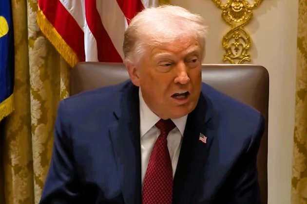 «Я не даю їм нічого». Трамп похизувався, що припинив пряме фінансування допомоги Україні