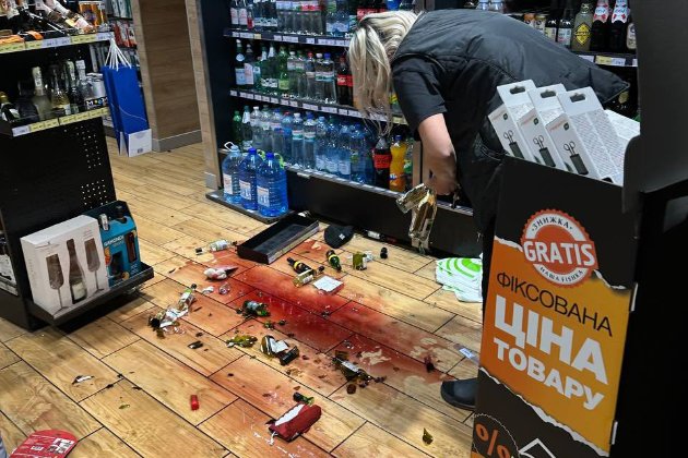 Побиття артистів ансамблю «Гуцулія»: поліція проводить розслідування, а також внутрішню перевірку