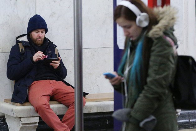 Росіян попередили про відключення мобільного інтернету у новорічну ніч