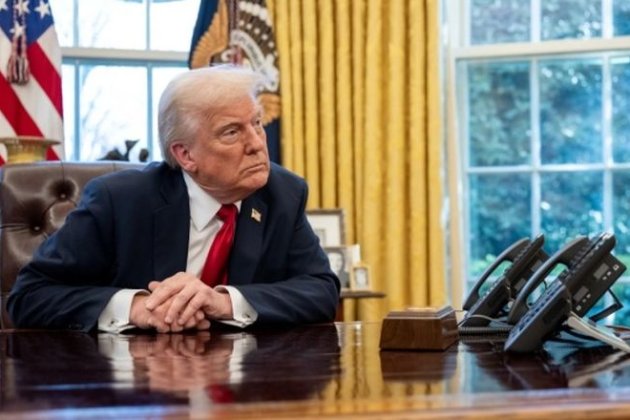 Трамп розчарований, що Зеленський станом на неділю ще не читав останню мирну пропозицію США