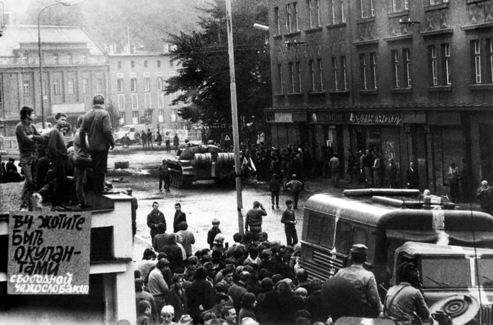 Мітинг в Празі проти введення радянських військ