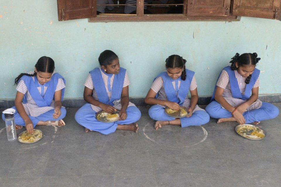 Що школярі їдять у Індії