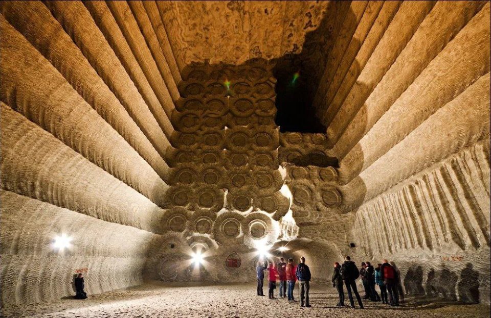 Туристичні локації у соляних шахтах Соледара