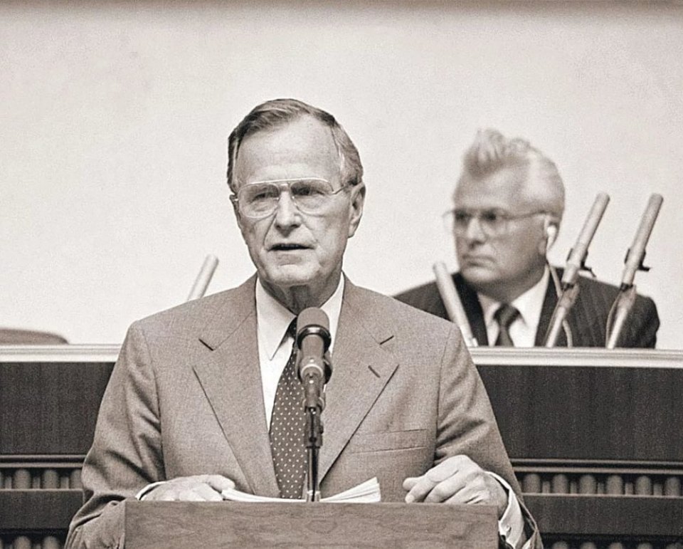 Джордж Буш-старший виступає у Верховній Раді 1 серпня 1991 року