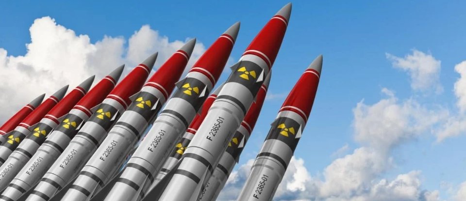 ядерна зброя