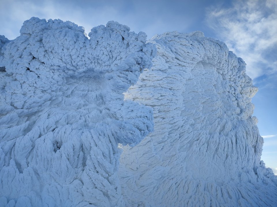 гора піп іван сніг