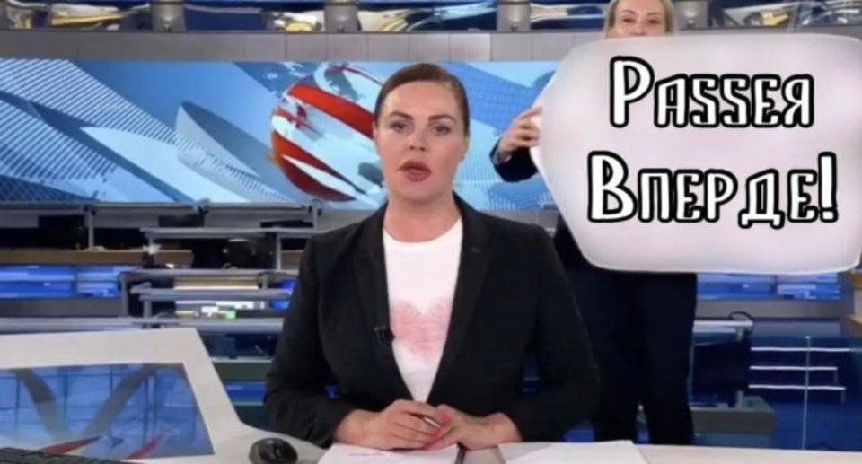 Facebook Меми на протест редактора у ефірі російського «Первого канала»
