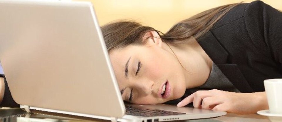 Втома та слабкість: які обстеження часто призначають першими