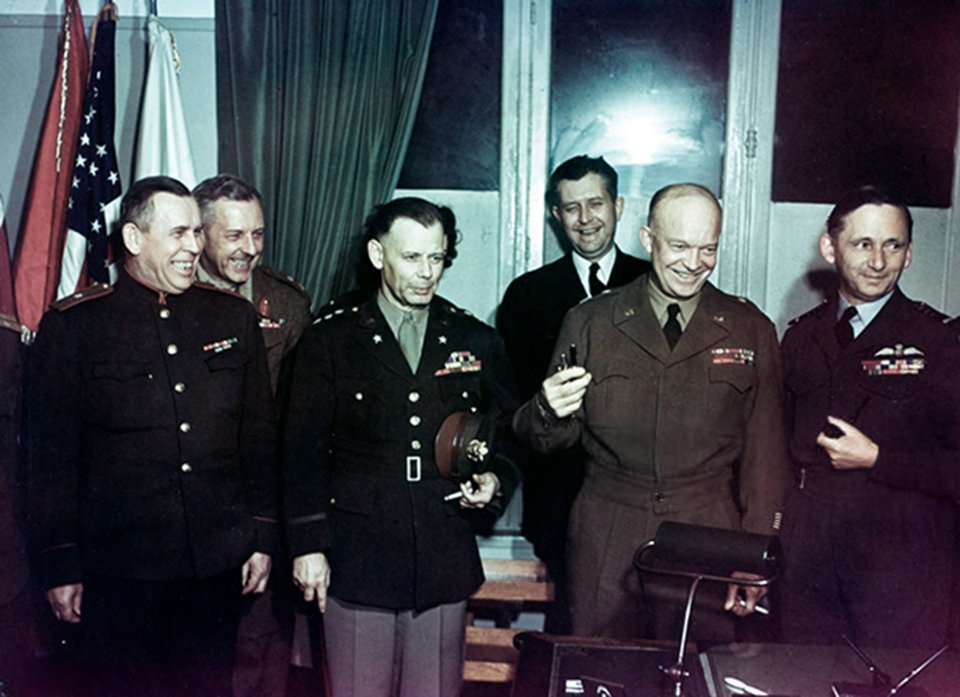  капітуляція німеччини 1945