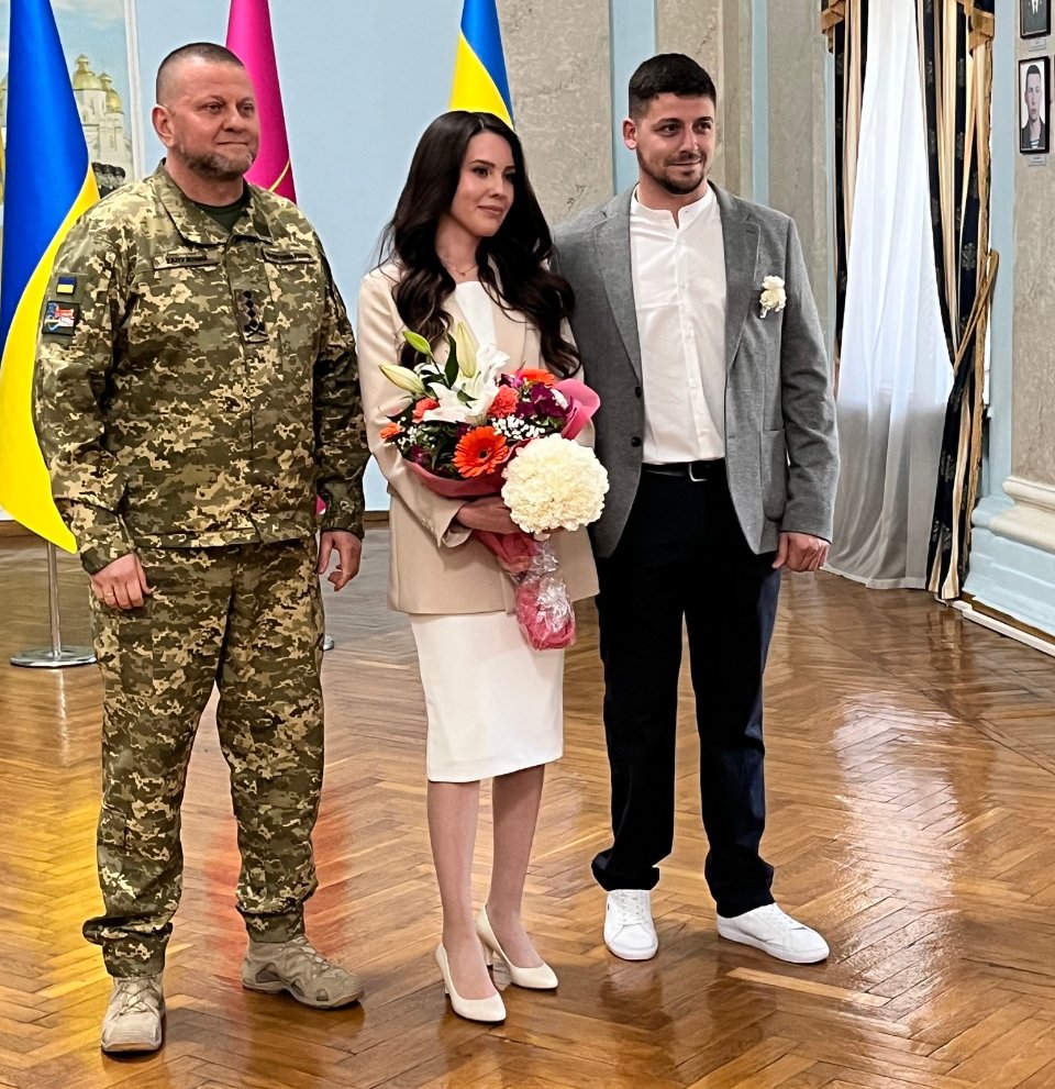 Валерій Залужний на весіллі Максима Алєксєєва та Катерини Поліщук