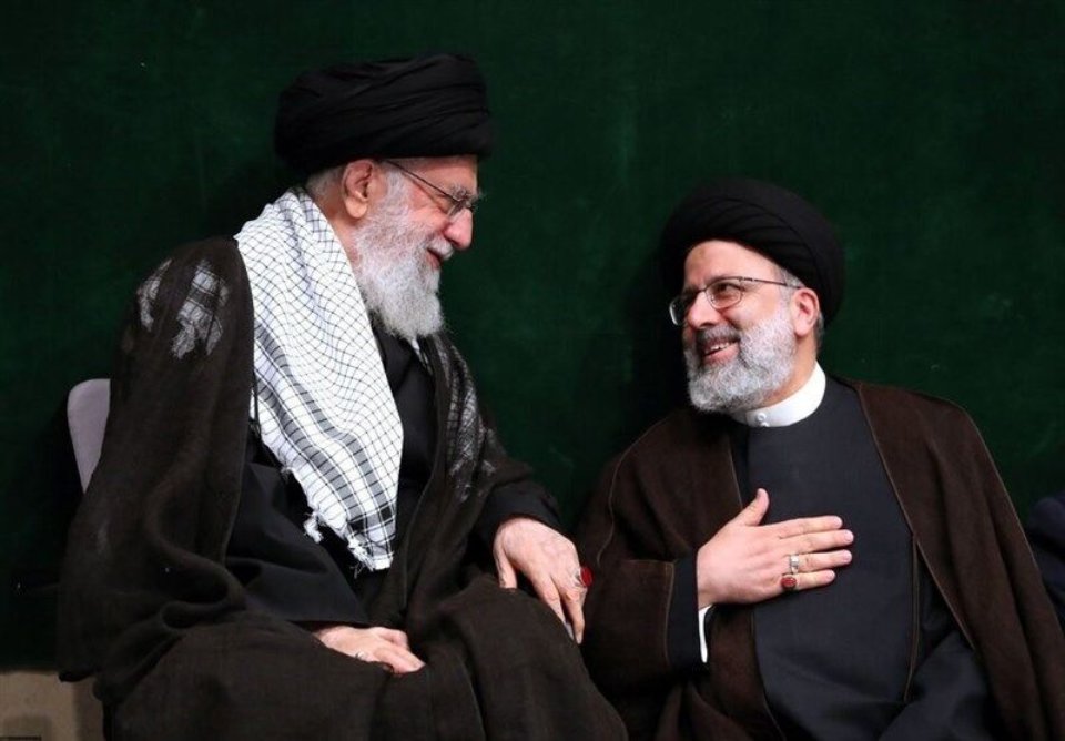 Верховний лідер Ірану Алі Хаменеї та Ібрагім Раїсі