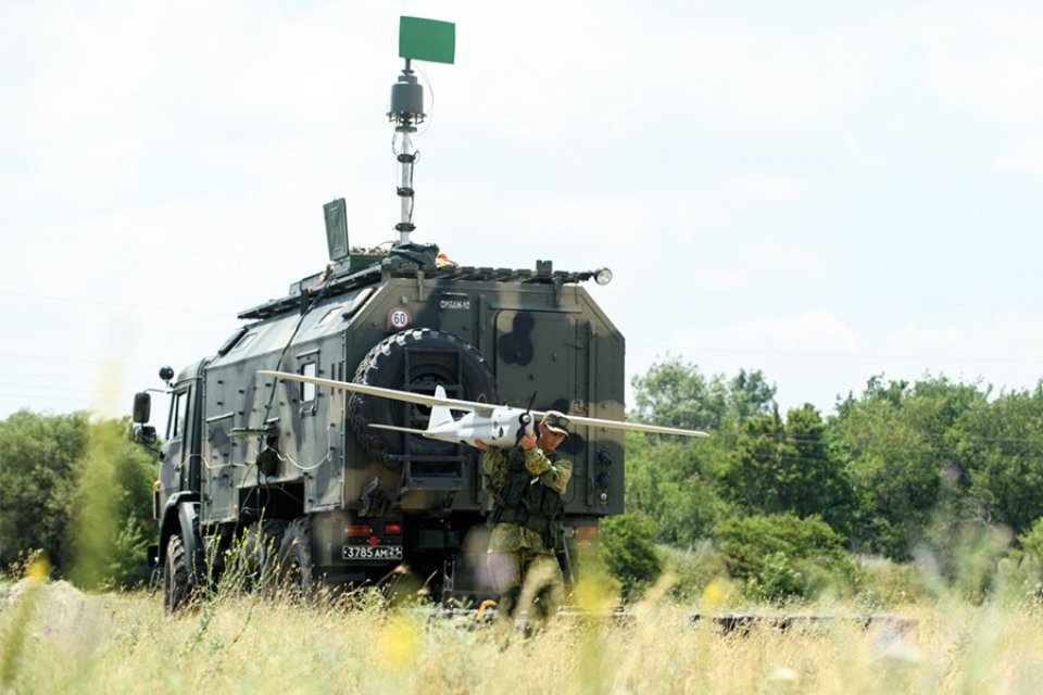 Пункт управління «Орлан-10» на базі КАМАЗ